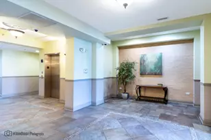 9864 Leland Ave, Schiller Park, IL 60176 - Photo 3