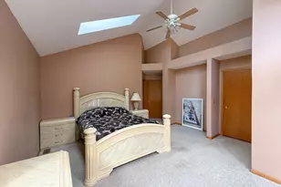 2015 N Evergreen Ave, Arlington Heights, IL 60004 - Photo 21