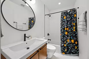 3321 N Sheffield Ave, Chicago, IL 60657 - Photo 23