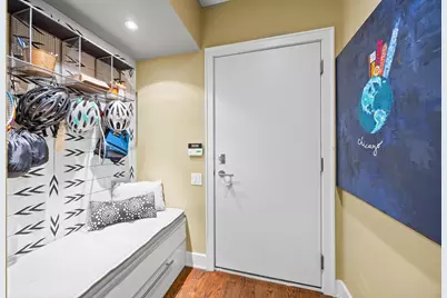 3321 N Sheffield Avenue #1, Chicago, IL 60657 - Photo 25