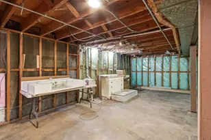 75 S 2nd Ave, Lombard, IL 60148 - Photo 25