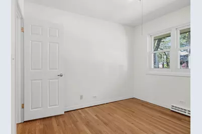 75 S 2nd Avenue, Lombard, IL 60148 - Photo 15