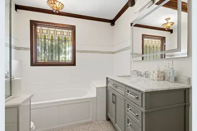 75 S 2nd Avenue, Lombard, IL 60148 - Photo 11