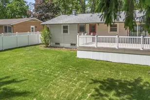 75 S 2nd Ave, Lombard, IL 60148 - Photo 43