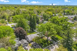 75 S 2nd Ave, Lombard, IL 60148 - Photo 49