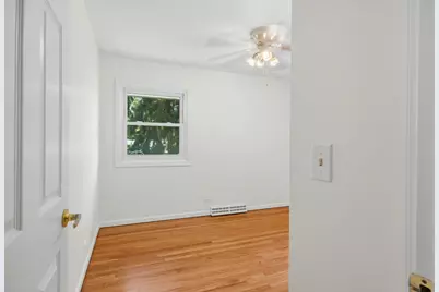 75 S 2nd Avenue, Lombard, IL 60148 - Photo 19