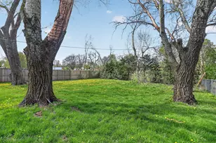 7662 Northway Dr, Hanover Park, IL 60133 - Photo 19