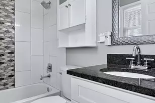 7662 Northway Dr, Hanover Park, IL 60133 - Photo 11