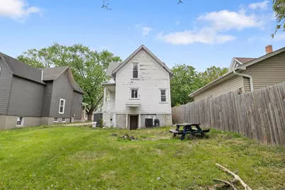 447 Ashland Avenue, Elgin, IL 60123 - Photo 21