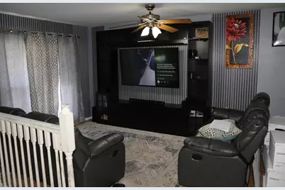 2712 Willowpark Drive, Champaign, IL 61821 - Photo 3