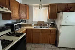 608 W 95th St, Chicago, IL 60628 - Photo 5