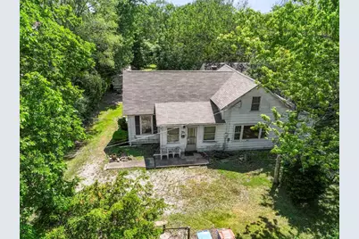 309 Landmeier Road, Elk Grove Village, IL 60007 - Photo 1