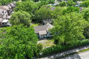 309 Landmeier Rd, Elk Grove Village, IL 60007 - Photo 11