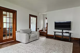 511 College Ave, Dixon, IL 61021 - Photo 3