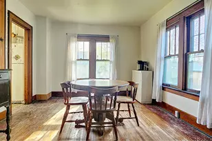 511 College Ave, Dixon, IL 61021 - Photo 7