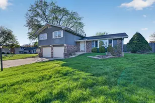 3211 Wild Oaks Ct, Joliet, IL 60431 - Photo 3