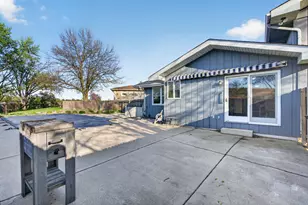 3211 Wild Oaks Ct, Joliet, IL 60431 - Photo 9