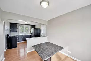 6254 W Barry Ave, Chicago, IL 60634 - Photo 13