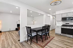 1525 Grove Dr, Round Lake Beach, IL 60073 - Photo 9