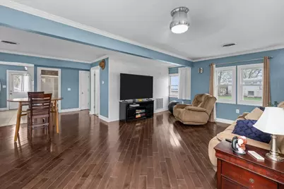 3213 S Shore Drive, Moline, IL 61265 - Photo 7