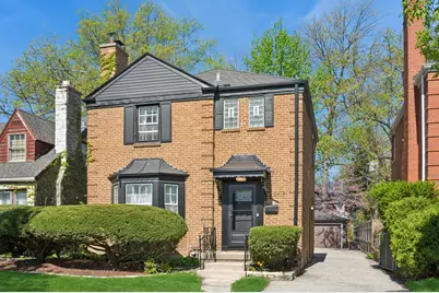6418 N Le Mai Avenue, Chicago, IL 60646 - Photo 1