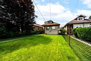 8449 S Dante Ave, Chicago, IL 60619 - Photo 9