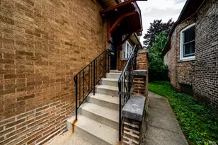 8449 S Dante Ave, Chicago, IL 60619 - Photo 5