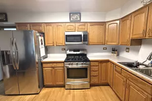 3044 Halifax Ave, Westchester, IL 60154 - Photo 11
