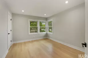 1100 N Hicks Rd, Palatine, IL 60067 - Photo 15