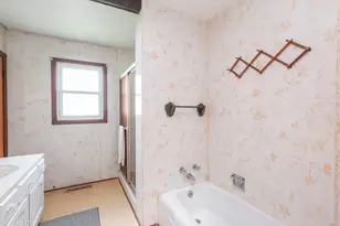 8050 N 2000E Rd, Manteno, IL 60950 - Photo 27