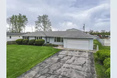 8050 N 2000E Road, Manteno, IL 60950 - Photo 1