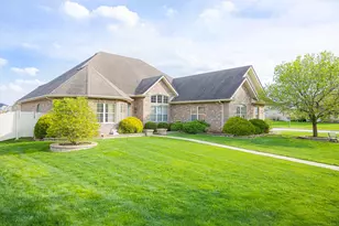 12819 Waterford Blvd, Plainfield, IL 60585 - Photo 1
