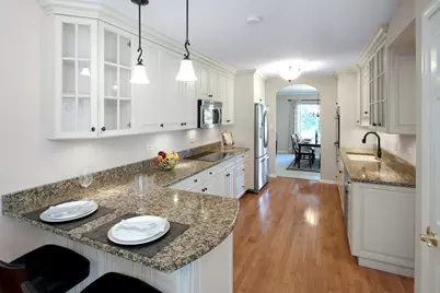 422 Valley View Road #0, Lake Barrington, IL 60010 - Photo 11