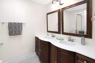 422 Vly Vw Rd, Lake Barrington, IL 60010 - Photo 19