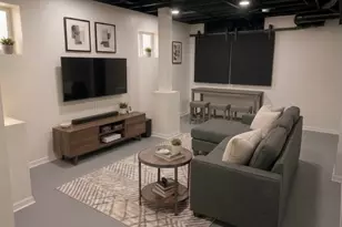 8015 S Avalon Ave, Chicago, IL 60619 - Photo 23
