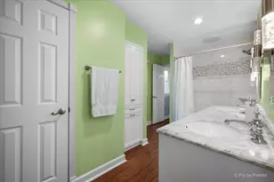 1425 Iris Ave, Carol Stream, IL 60188 - Photo 7