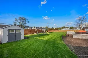 1425 Iris Ave, Carol Stream, IL 60188 - Photo 61