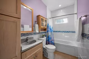 1425 Iris Ave, Carol Stream, IL 60188 - Photo 37