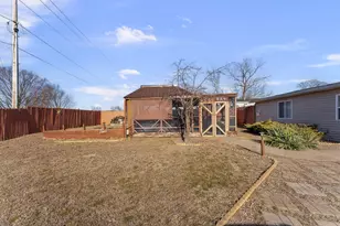 303 Jefferson St, New Boston, IL 61272 - Photo 35