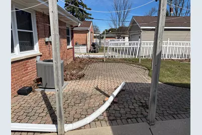 8303 N Washington Street, Niles, IL 60714 - Photo 15