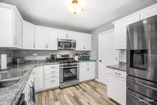 2712 Jenna Cir, Montgomery, IL 60538 - Photo 11