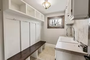 2038 Camphill Cir, Inverness, IL 60067 - Photo 25