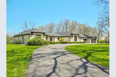 2038 Camphill Circle, Inverness, IL 60067 - Photo 1