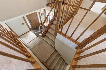 301 Stoneleigh Lane, Oswego, IL 60543 - Photo 23
