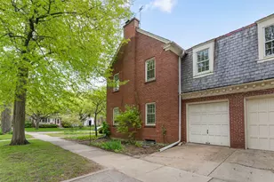 2656 Broadway Ave, Evanston, IL 60201 - Photo 23