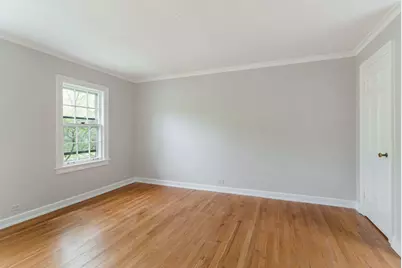 2656 Broadway Avenue, Evanston, IL 60201 - Photo 17