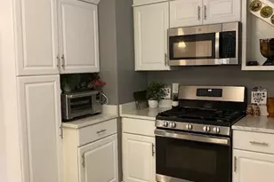 118 S Fulton Ave, Waukegan, IL 60085 - Photo 11