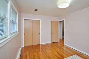 5500 Harvard Terrace, Skokie, IL 60077 - Photo 25