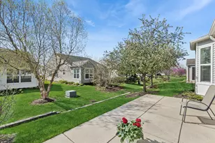 3295 Comstock Ct, Mundelein, IL 60060 - Photo 19