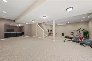 39W470 S Mathewson Ln, Geneva, IL 60134 - Photo 21